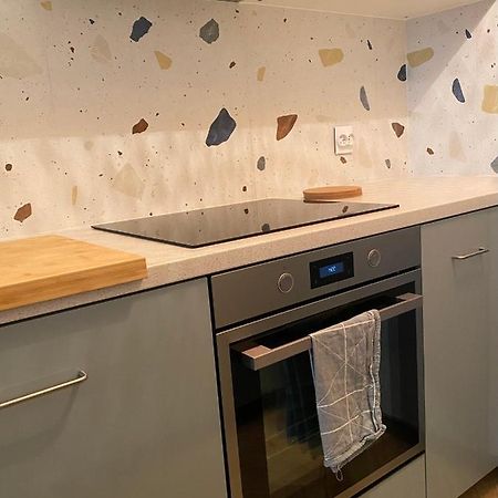 Apartment Close To Metro, 8 Minutes To Centrum And Near Airport Warsawa Bagian luar foto
