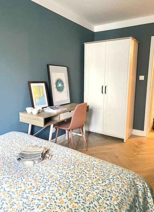 Apartment Close To Metro, 8 Minutes To Centrum And Near Airport Warsawa Bagian luar foto